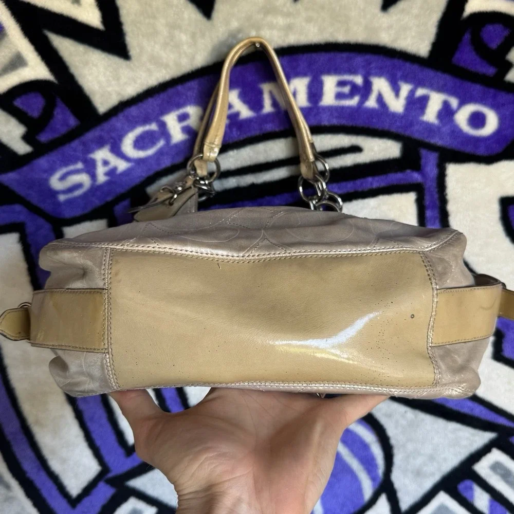 Coach Maggie Shimmer Hobo Champagne Gold 15727 Y2K Metallic Sateen Leather